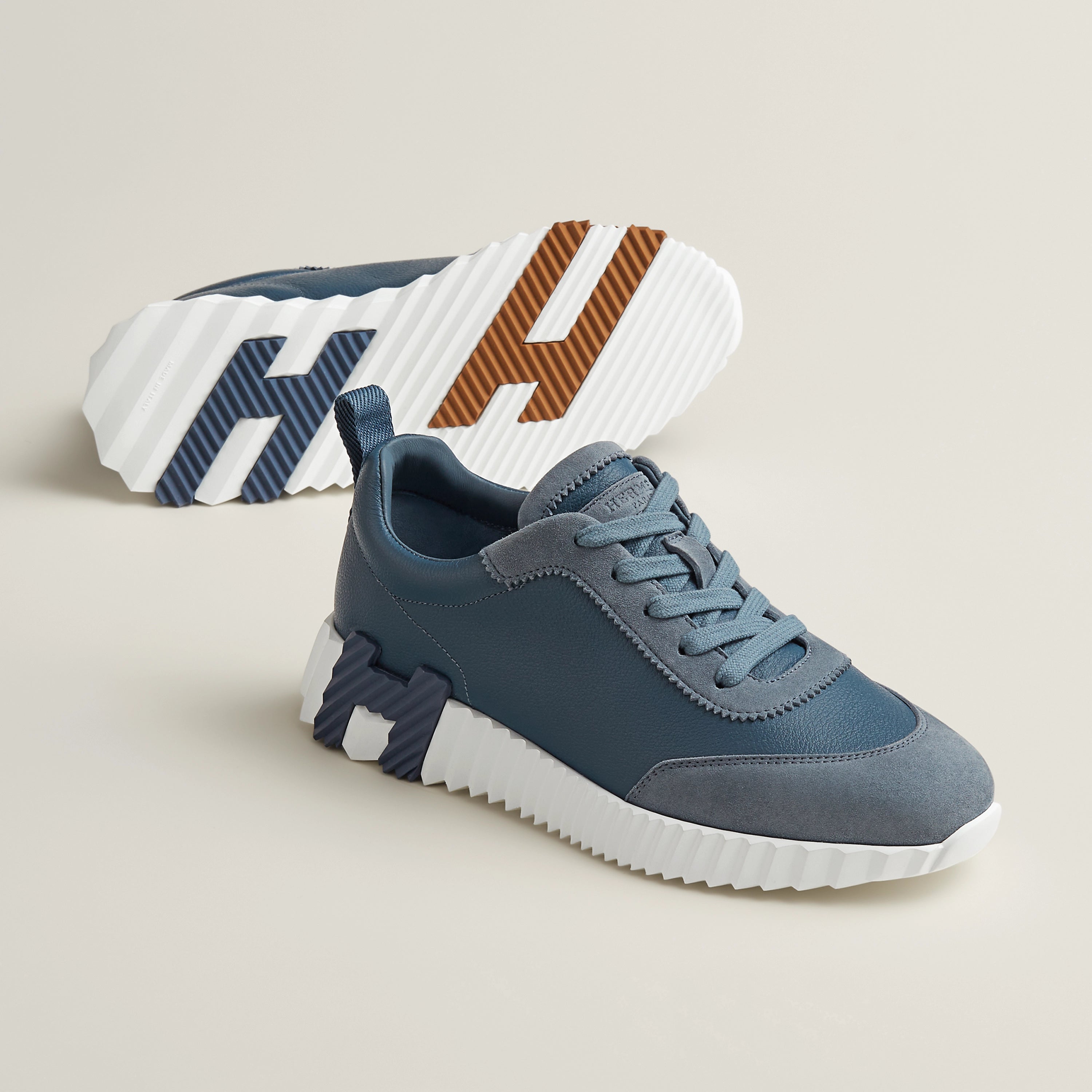 Hermès bouncing